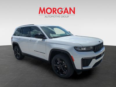 2026 Jeep Grand Cherokee — side profile view