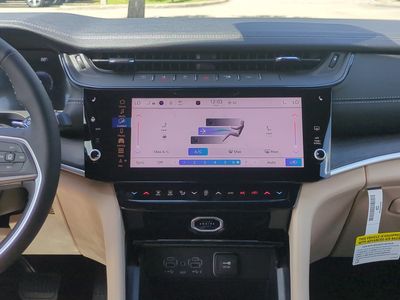 2026 Jeep Grand Cherokee — photo 19 view