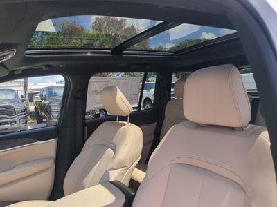 2026 Jeep Grand Cherokee — photo 22 view