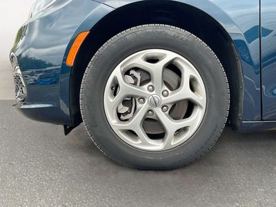 2024 Chrysler Pacifica - Photo 31