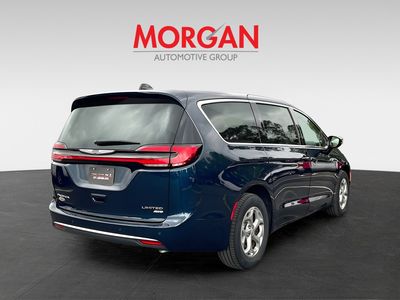 2024 Chrysler Pacifica - Photo 7