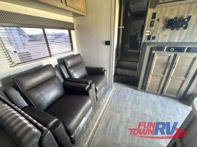 2019 Forest River RV Vengeance - Photo 23