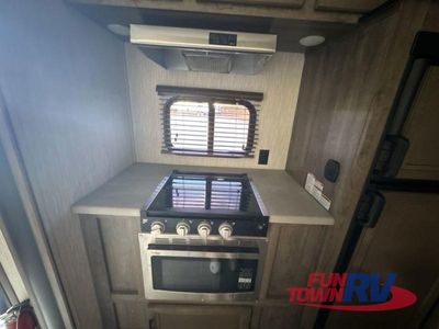 2019 Forest River RV Vengeance - Photo 17