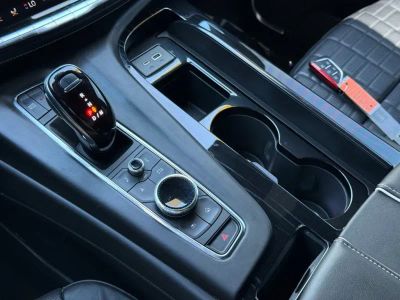 2024 Cadillac Escalade - Photo 36