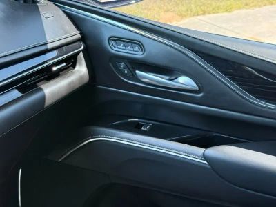 2024 Cadillac Escalade - Photo 40