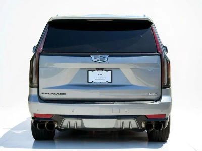 2024 Cadillac Escalade - Photo 14