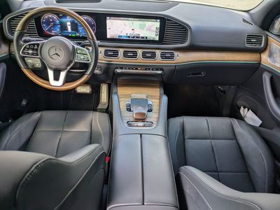 2023 Mercedes-Benz GLS - Photo 2