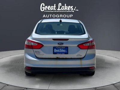2012 Ford Focus — interior view