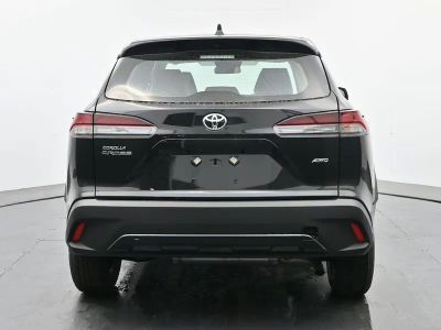 2026 Toyota Corolla Cross - Photo 4