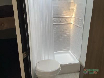 2027 Keystone RV Hideout Mini — photo 31 view