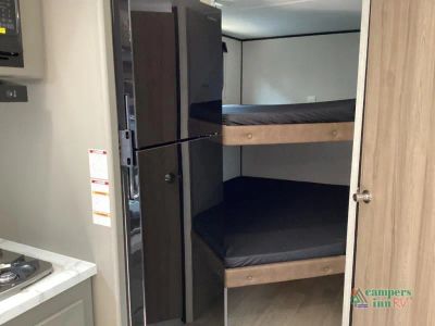 2027 Keystone RV Hideout Mini — photo 27 view