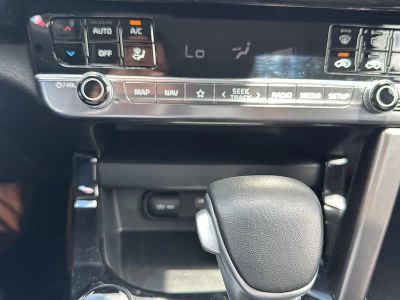2025 Kia Seltos — interior view