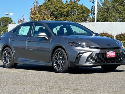 2026 Toyota Camry - Photo 9