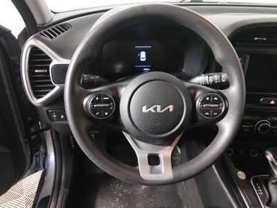 2024 Kia Soul — photo 12 view