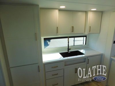2026 Brinkley Model I - Photo 16