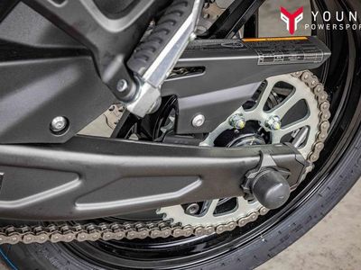 2026 Kawasaki Ninja 650 ABS - Photo 8