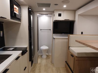 2026 Winnebago Micro Minnie - Photo 5