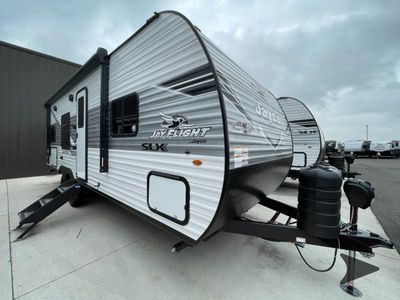 2026 Jayco Jay Flight SLX — front three-quarter view