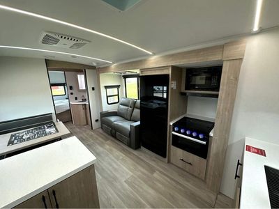 2026 GRAND DESIGN IMAGINE - Photo 10