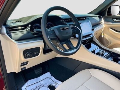 2026 Jeep Grand Cherokee L — photo 9 view
