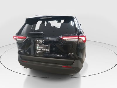 2025 Toyota RAV4 - Photo 6