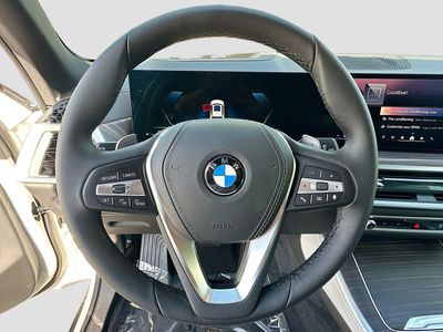 2026 BMW X5 - Photo 8