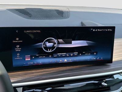 2026 BMW X5 - Photo 13