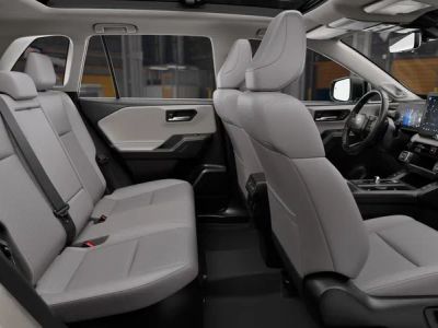 2026 Toyota RAV4 - Photo 21