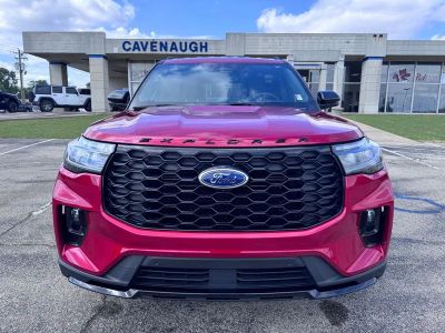 2025 Ford Explorer — side profile view