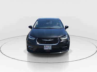 2023 Chrysler Pacifica — side profile view