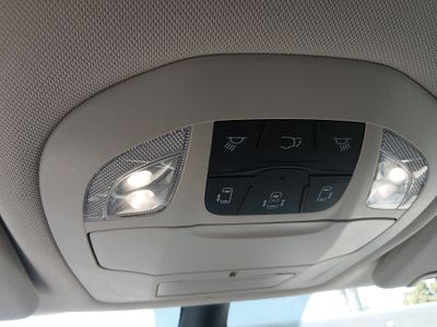 2023 Chrysler Pacifica — photo 18 view