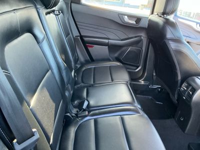 2021 Ford Escape — photo 18 view