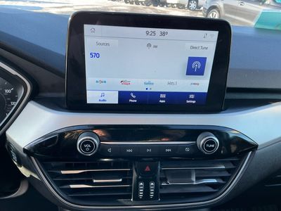 2021 Ford Escape — photo 11 view