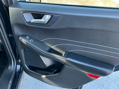 2021 Ford Escape — photo 19 view