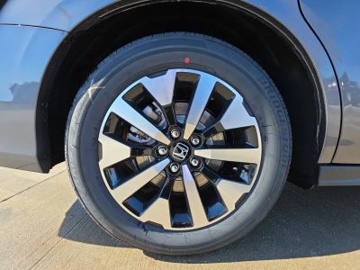 2026 Honda Odyssey - Photo 16