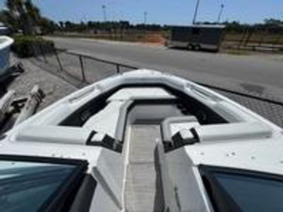 2023 Cobalt R6 OB - Photo 8