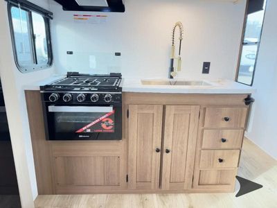 2026 Coachmen RV Apex Ultra-Lite - Photo 42