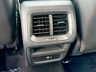 2022 Volkswagen Taos - Photo 19