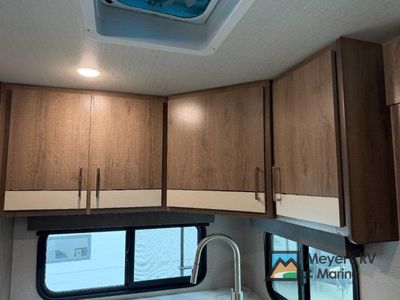 2022 Grand Design Imagine XLS - Photo 13