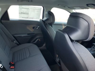 2025 Kia K4 - Photo 26