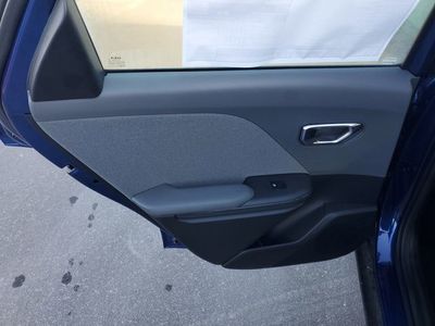 2025 Kia K4 - Photo 25