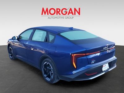 2025 Kia K4 - Photo 3