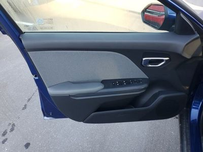 2025 Kia K4 - Photo 5