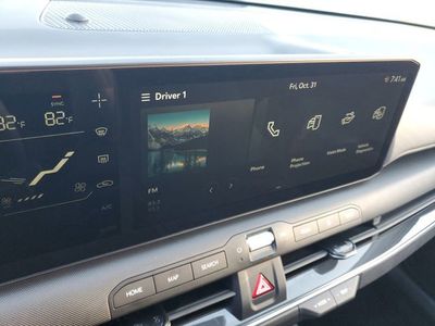 2025 Kia K4 - Photo 15