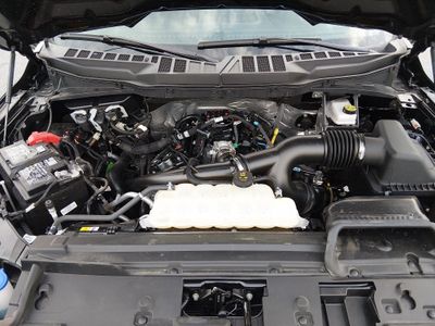 2025 Ford F-150 - Photo 9