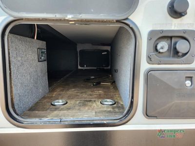 2022 Forest River RV Cherokee Wolf Pack - Photo 6