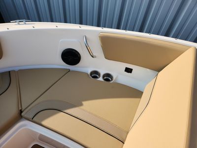 2025 Bayliner V20I - Photo 19