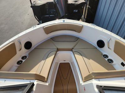 2025 Bayliner V20I - Photo 15