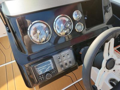 2025 Bayliner V20I - Photo 9