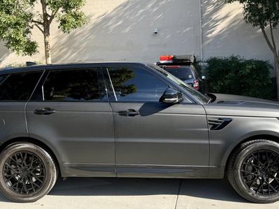 2019 Land Rover Range Rover - Photo 2